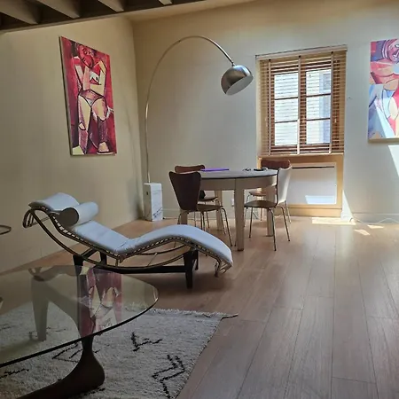 Bright In The Historic Heart Of * Nîmes